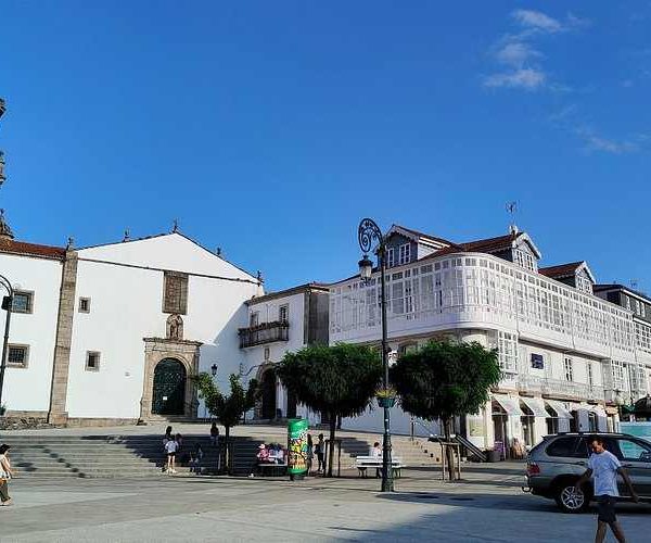 Plaza de los Hermanos García Naveira